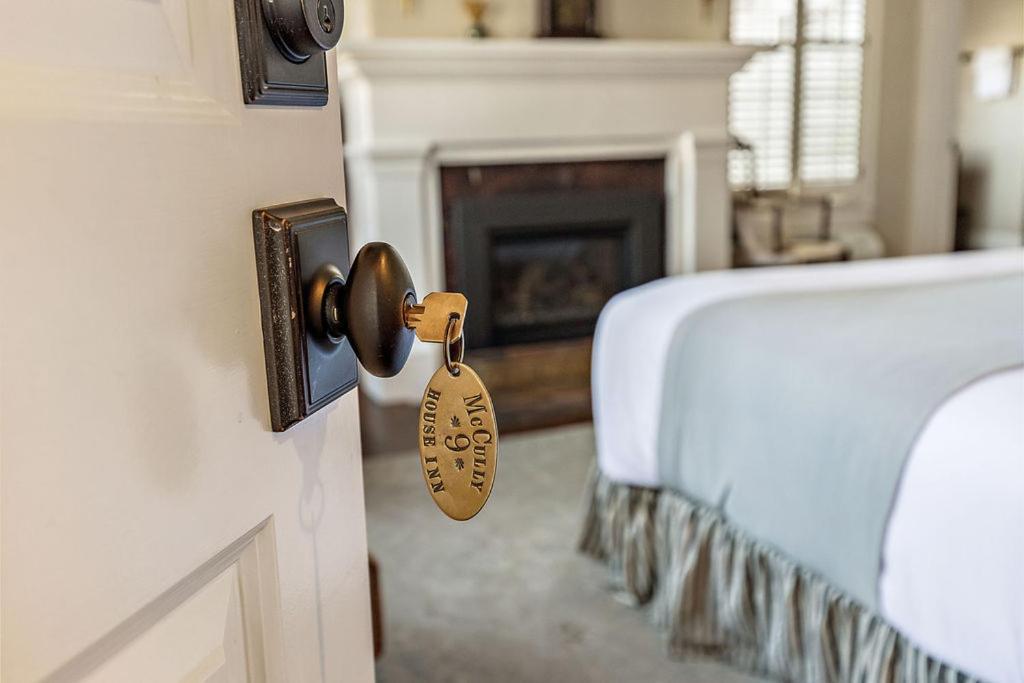Mccully House Inn ジャクソンビル エクステリア 写真